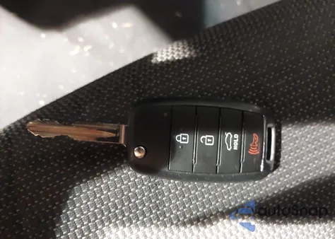 2017 Kia Forte Lx из США, поврежденный, VIN 3KPFK4A76HE094377